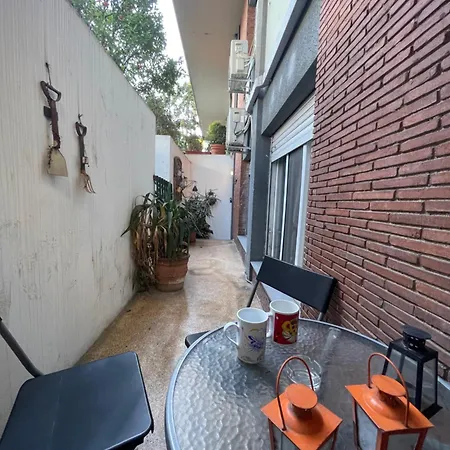 Apartament Cozy Ideally Located Center And Megaron Moussikis Metro Station