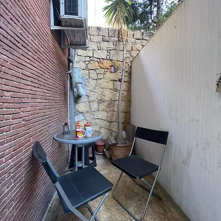 Apartament Cozy Ideally Located Center And Megaron Moussikis Metro Station *