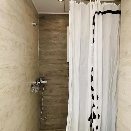Apartment Cozy Ideally Located Center And Megaron Moussikis Metro Station Athens