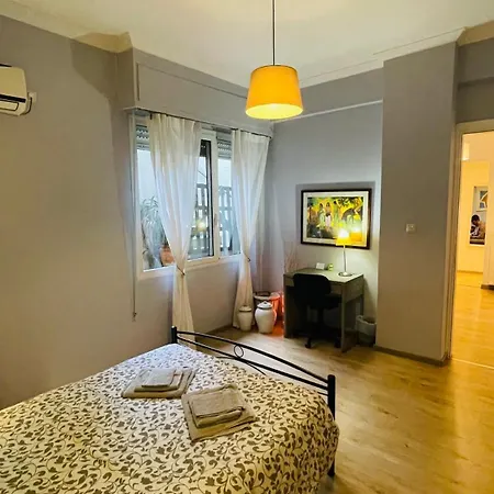 Apartment Cozy Ideally Located Center And Megaron Moussikis Metro Station