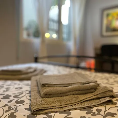 Apartment Cozy Ideally Located Center And Megaron Moussikis Metro Station
